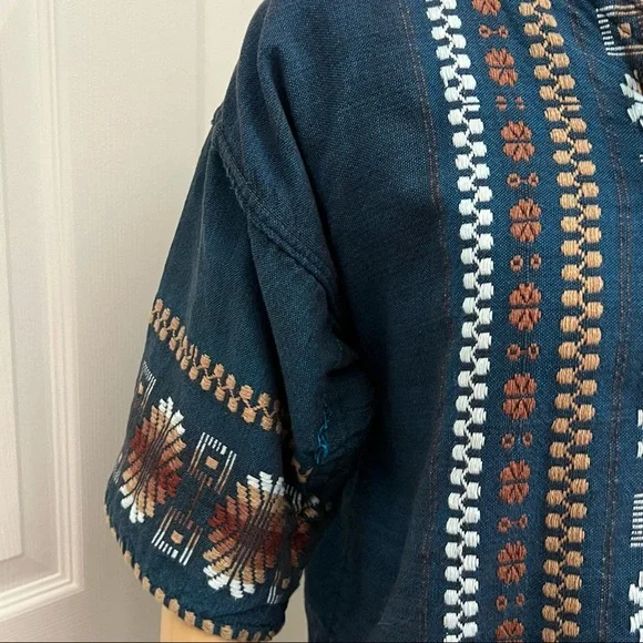 Vintage Embroidered Made in Mexico Dark Blue Heavy Linen Top - Picture 7 of 16